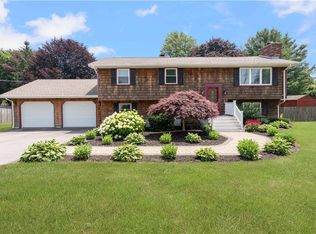 20 Grain Ter, Portsmouth, RI 02871