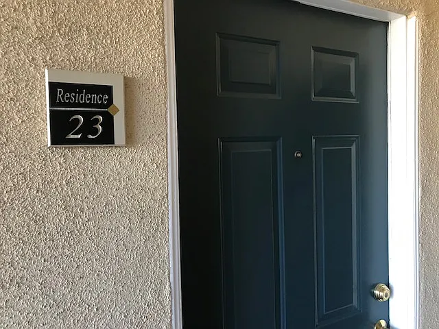 Boulevard Apts — Photo 12
