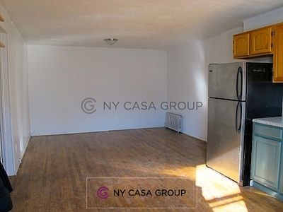 3rd image of 121 Columbia St #2