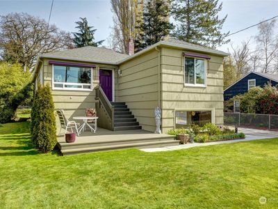 9532 6th Avenue NW, Seattle, WA, 98117