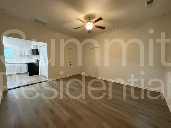 3 bed, 2.0 bath, 1134 sqft, $1,695 — Photo 3