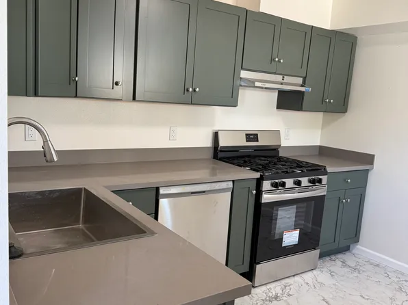 14606 Gilmore St, Van Nuys, CA