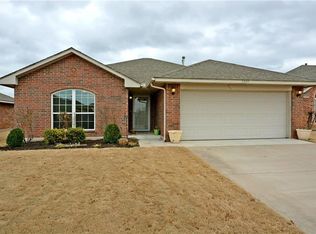 8808 Prairie Ridge Rd, Oklahoma City, OK 73135