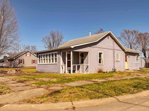732 S Adella St, Ottumwa, IA 52501