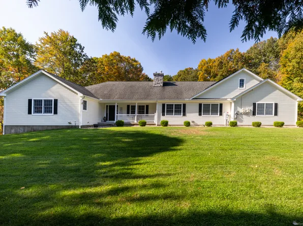 6 Wildes Way, Burlington, CT 06013