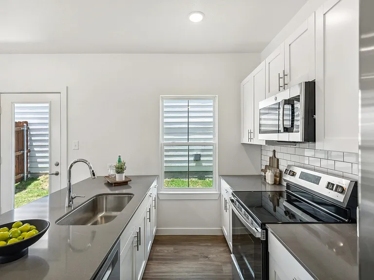 Covey Homes Basswood — Photo 17