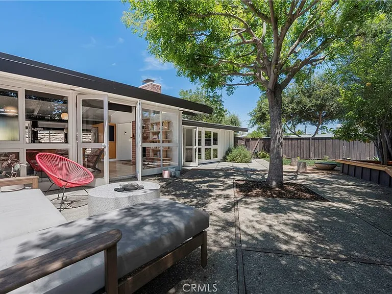 3257 Karen Ave — Photo 32