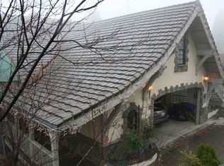 27428 N Bay Rd, Lake Arrowhead, CA 92352