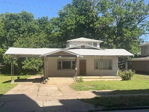 133 S Husband St Photo 1 133 S Husband St Photo 1