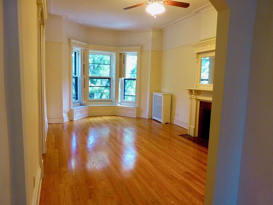 1st image of 800 Carroll St #3