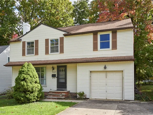 1107 Ford Rd, Lyndhurst, OH 44124