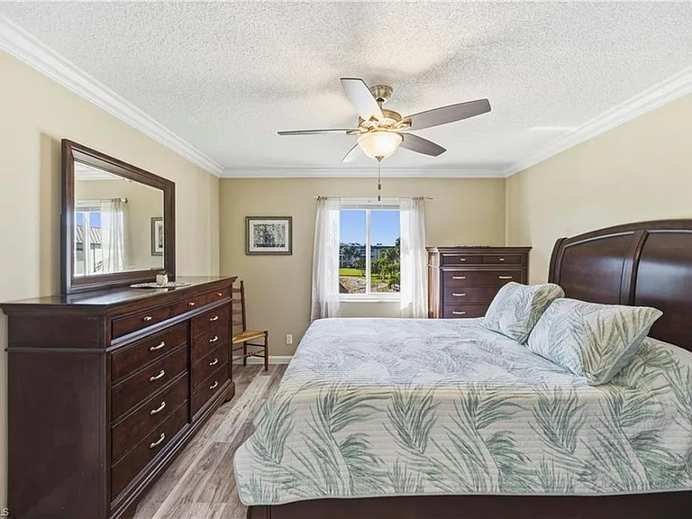 1010 Manatee Rd #B304 — Photo 4