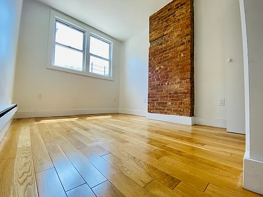 Rented by Corcoran | media 6