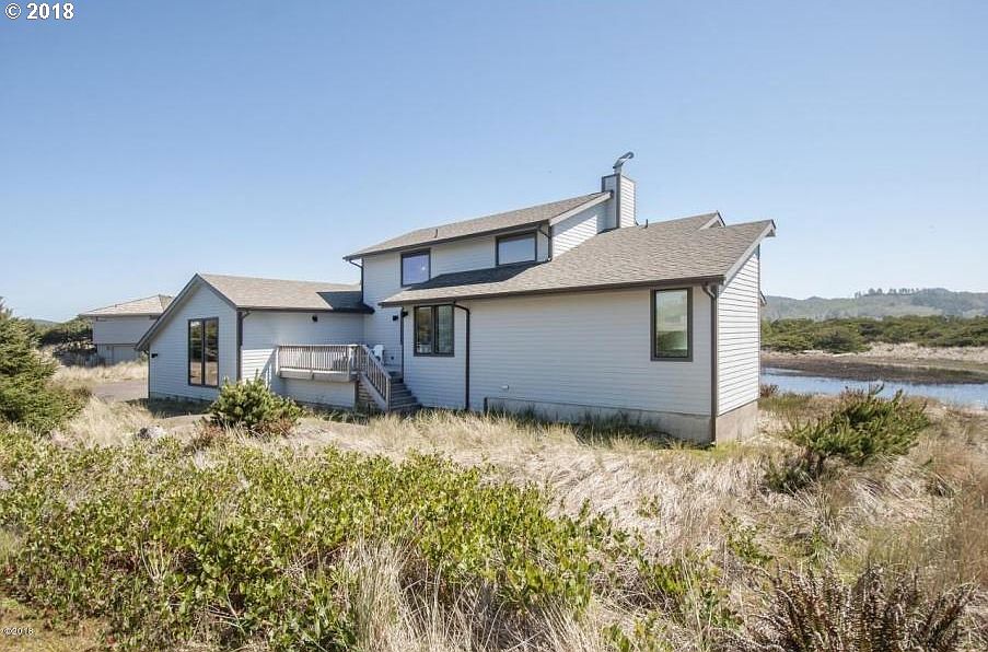 1st image of 330 Salishan Dr