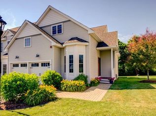 15 Garett Way, Holliston, MA 01746