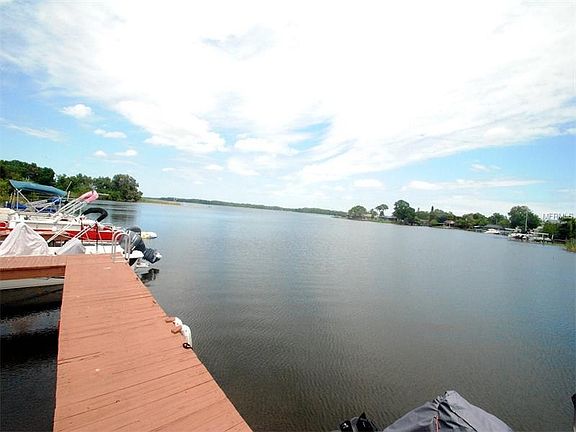 4th image of 2511 Dolly Bay Dr APT 201