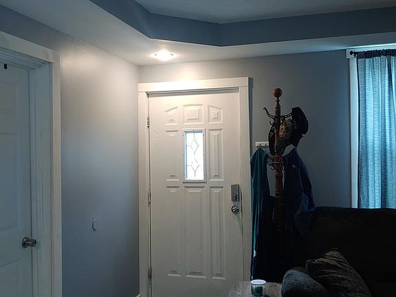 5th image of 102 1st Ave