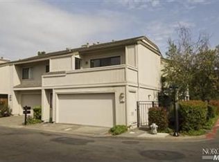 562 Rainbow Dr, Napa, CA 94558