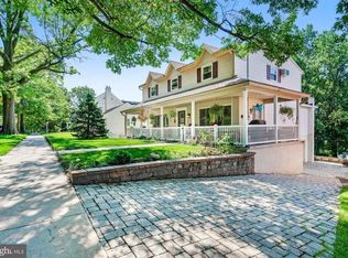 1807 Walnut St, Camp Hill, PA