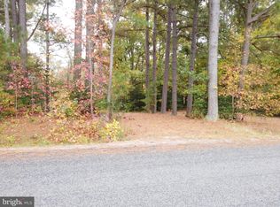 30 S Glebe Rd, Montross, VA 22520