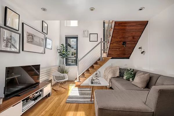 1st image of 215 E 81st St APT 5G