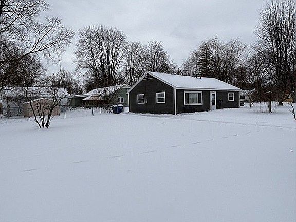 2nd image of 408 Dickens Dr