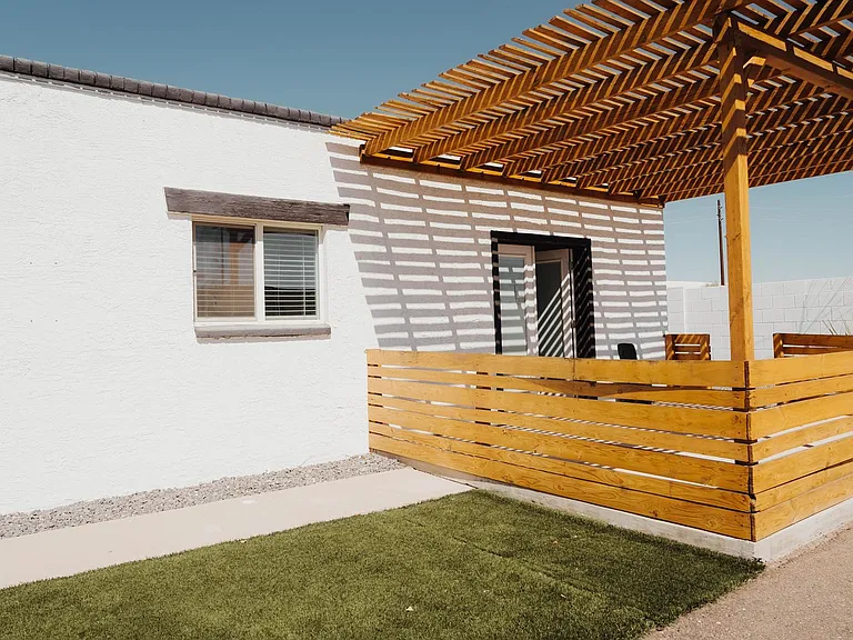 3808 E Polk St — Photo 24