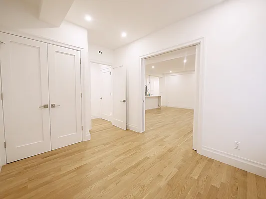 Sold by Rachel Realty | media 11