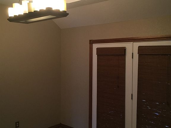 4th image of 4403 NW Wolf Creek Blvd