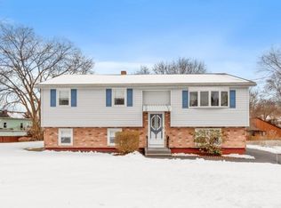 18 Barbara St, Lowell, MA 01854