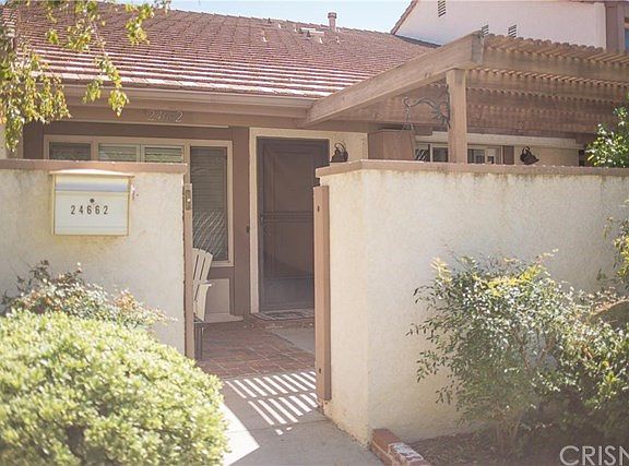 2nd image of 24662 Golfview Dr