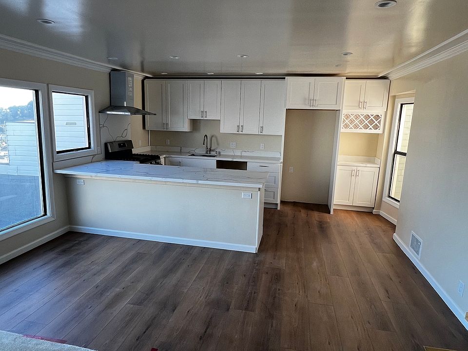 1st image of 3741 Market St #B