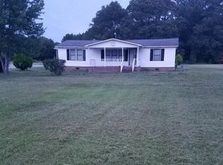 588 Rhea Smith Rd, Roanoke Rapids, NC 27870