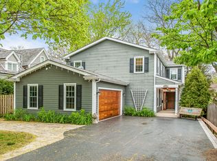 845 Foxdale Ave, Winnetka, IL 60093