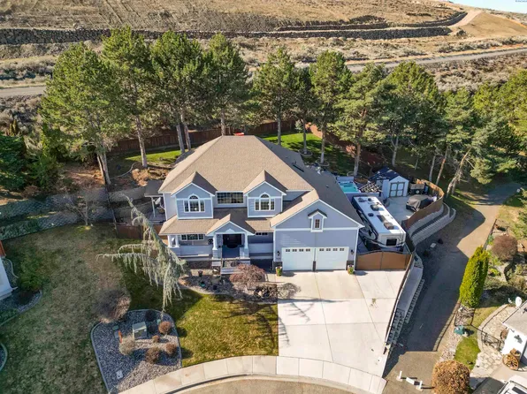 7105 W 20th Ave, Kennewick, WA 99338