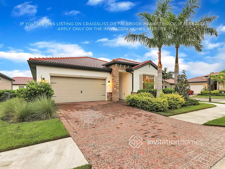 367 Toscavilla Blvd — Photo 2