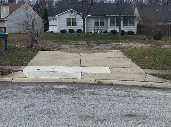 10024 Park Glen Ct, Indianapolis, IN 46229