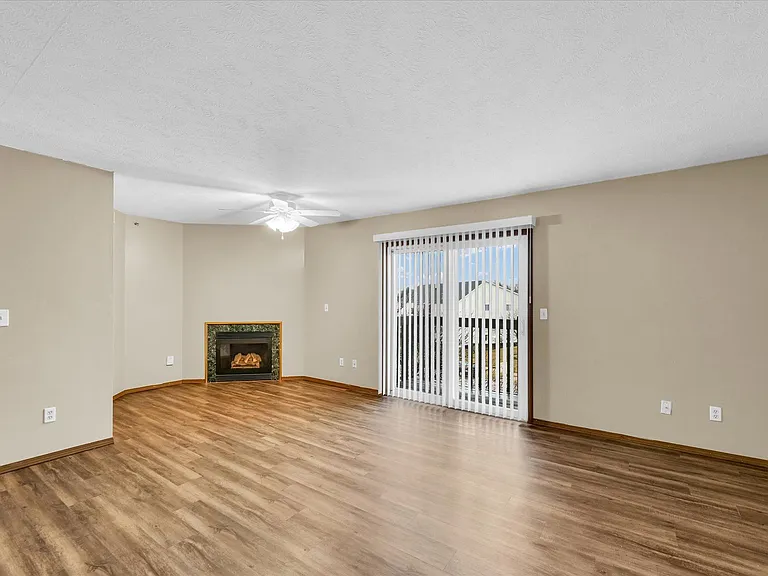 1-6 Rainbow Cir — Photo 8