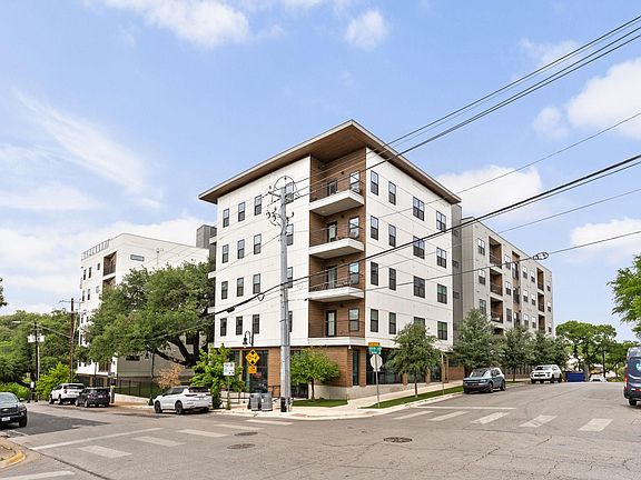 2nd image of 2500 Longview St Unit 507
