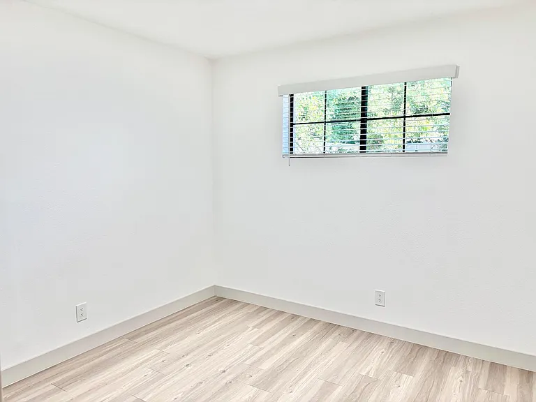 6810 E Avalon Dr #2 — Photo 21