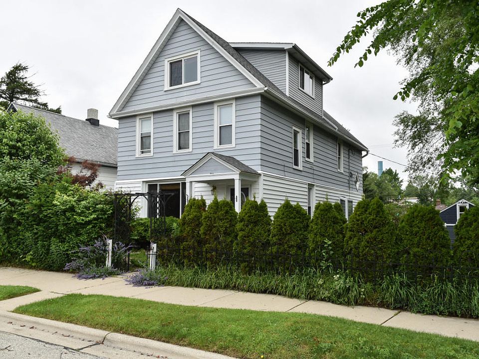 1st image of 308 Marquette Ave
