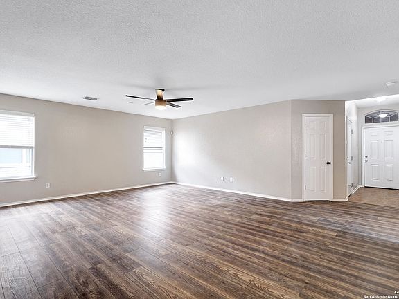 3rd image of 2722 BRIGHTON PARK