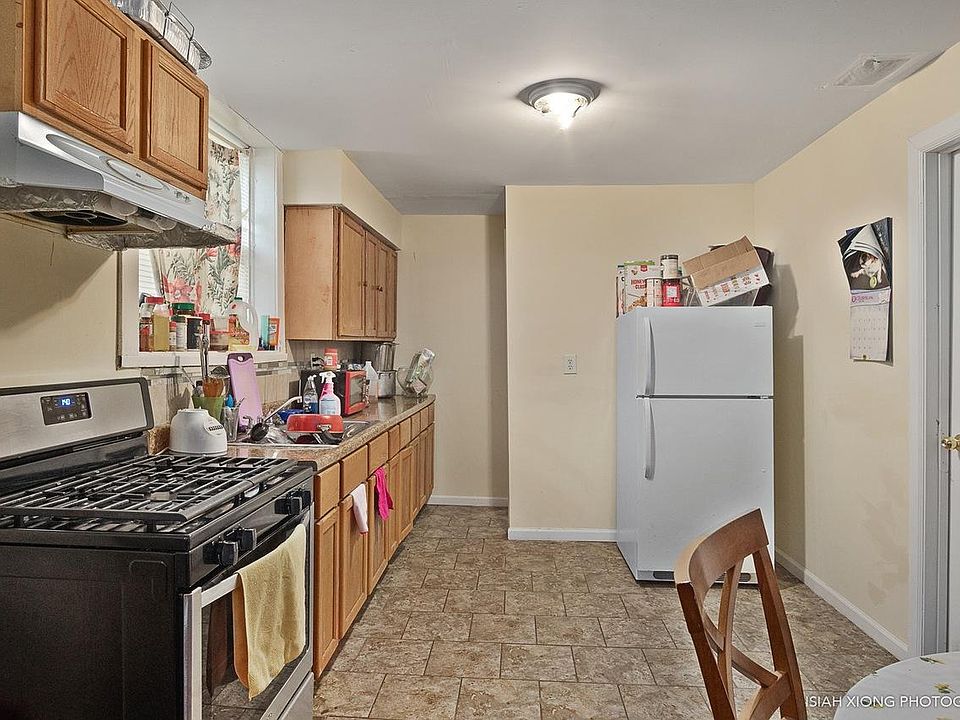 1st image of 619 N Lincoln Ave APT 1