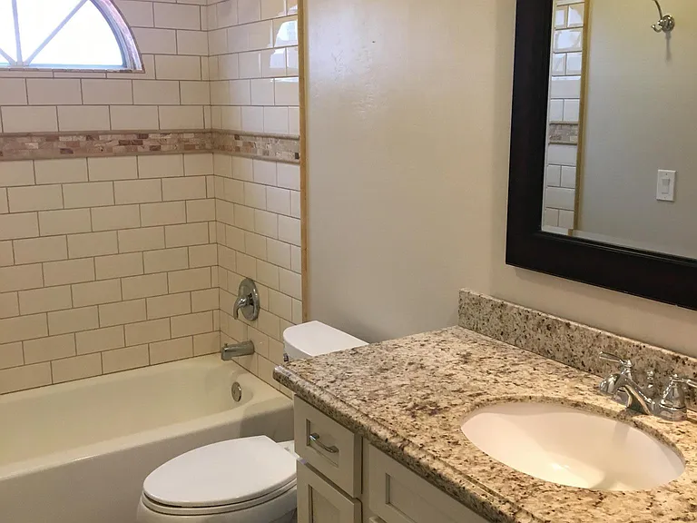 11280 E Sunnyside Dr — Photo 6