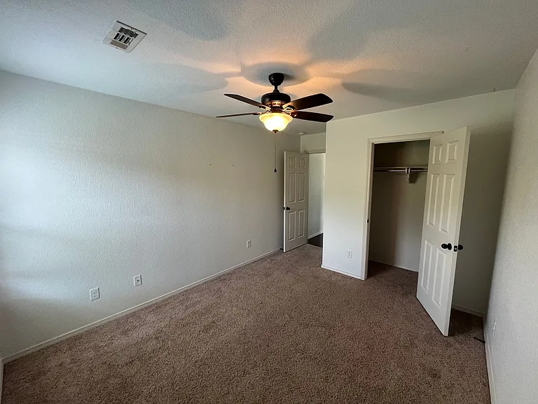 3210 Miracle Heights Cv — Photo 11