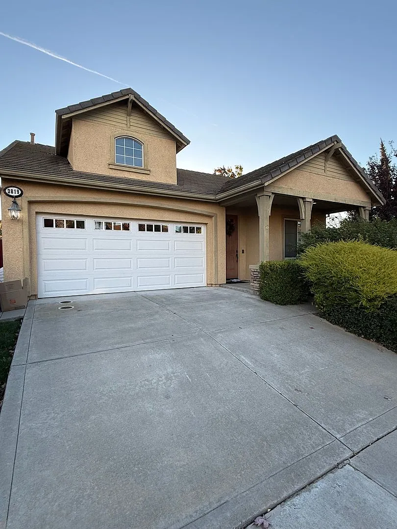 3819 Kaweah St photo 1
