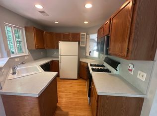137 Woods End, Gillette, NJ 07933