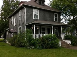 305 Arlington Blvd, Newton Falls, OH 44444