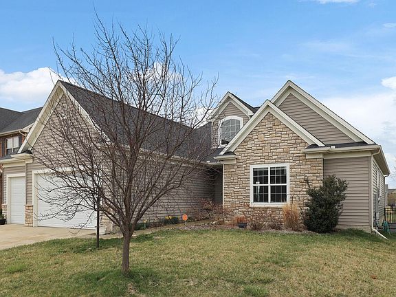 2nd image of 5104 Stonebridge Dr