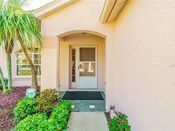 4th image of 1689 Meadow Oak Ln